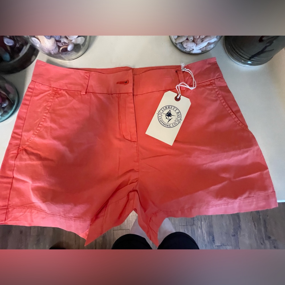 High Waist Coral Shorts